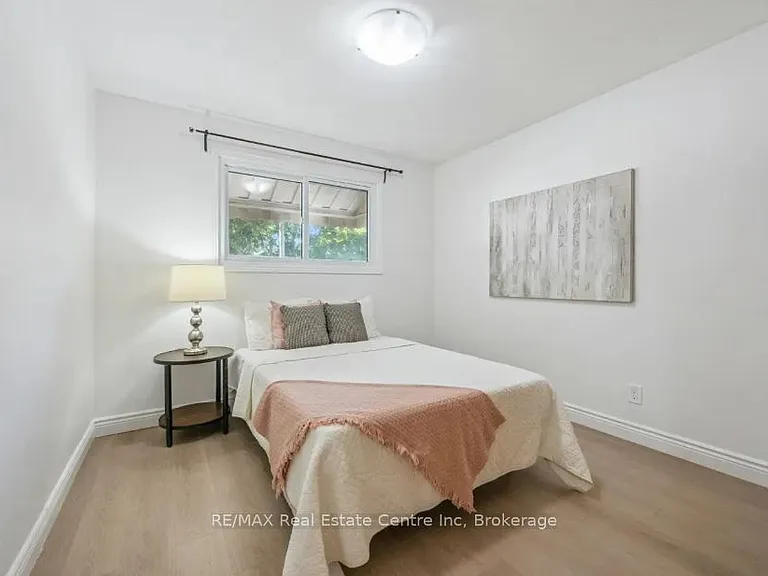 72 Ferndale Ave #UPPER — Photo 7