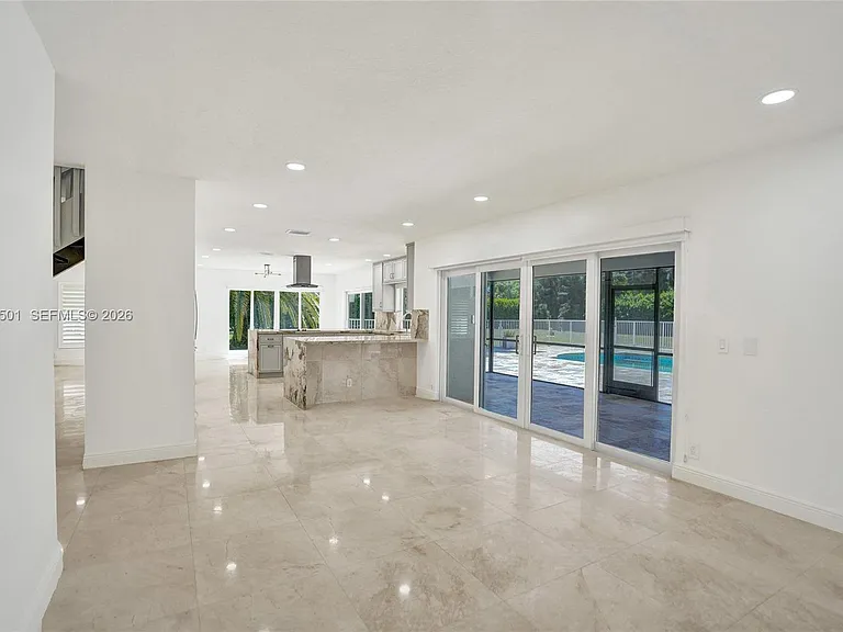 4024 Frances Dr — Photo 20
