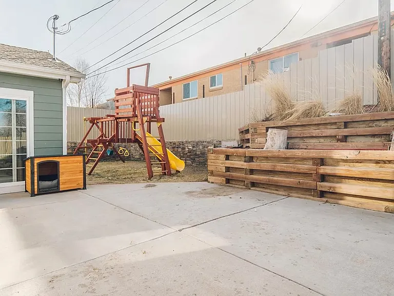4414 W Alameda Ave — Photo 9