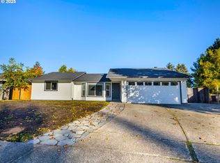 1442 NE 14th Ave, Hillsboro, OR