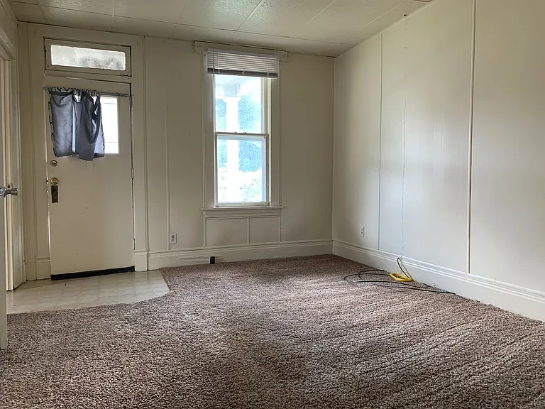 353 Green St — Photo 6