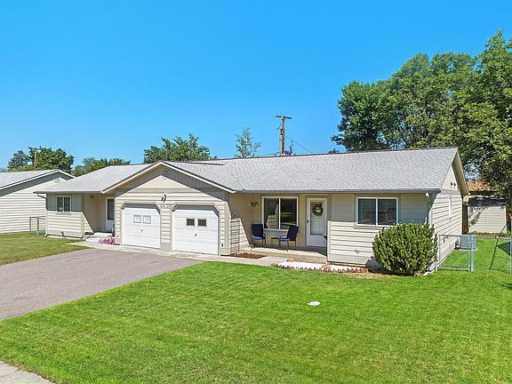 2nd image of 2140 Carol Ann Ct