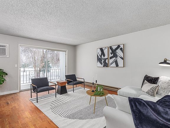 5th image of 89 N Waverly Pl #F
