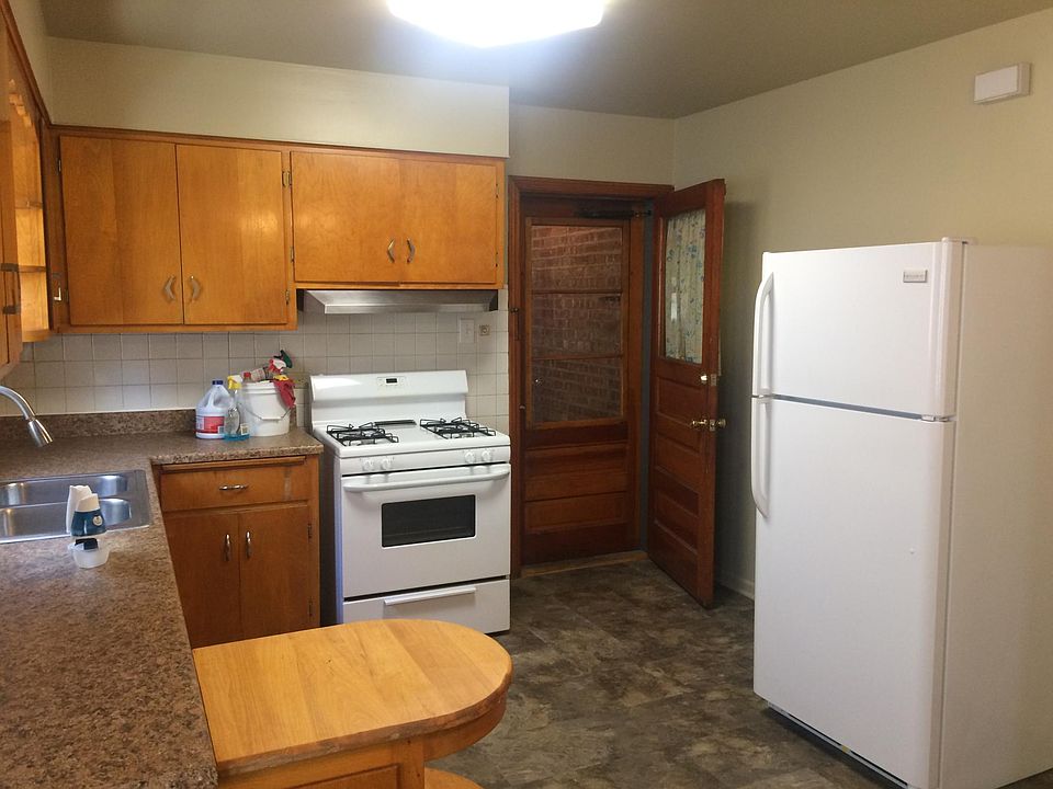 1st image of 2833 N 75th Ave APT 1R
