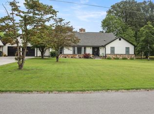 1308 Poplar Ct, Sevierville, TN 37862