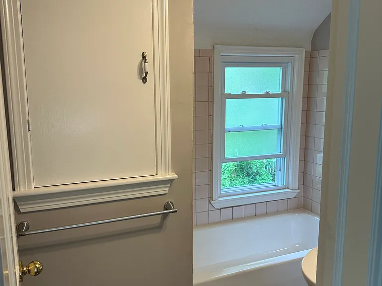 1547 Commodore Rd — Photo 17