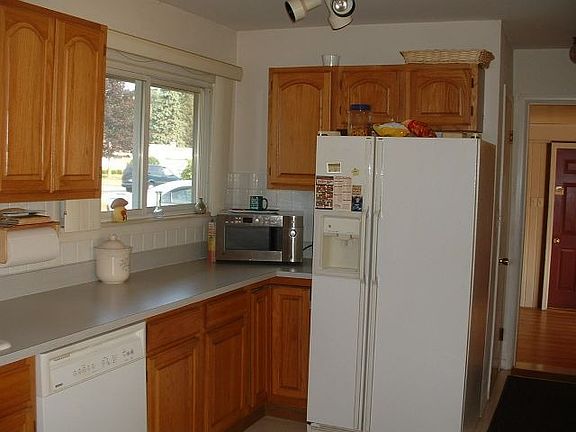 3rd image of 6668 Snow Apple Dr