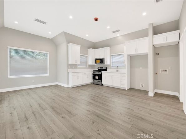 1055 Allen Ave
