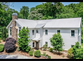 224 Edgewood Dr, Seneca, SC 29678