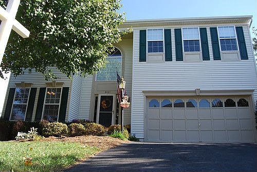 1st image of 9061 Sainsbury Ct