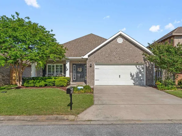1704 Waterford Sound Blvd, Gulf Breeze, FL 32563