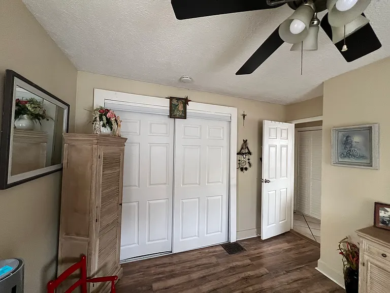 77 N Pond St #1 — Photo 16