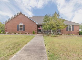 17964 Broadview Dr #1037, Springdale, AR 72764