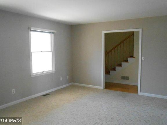 3rd image of 116 Kings Ct