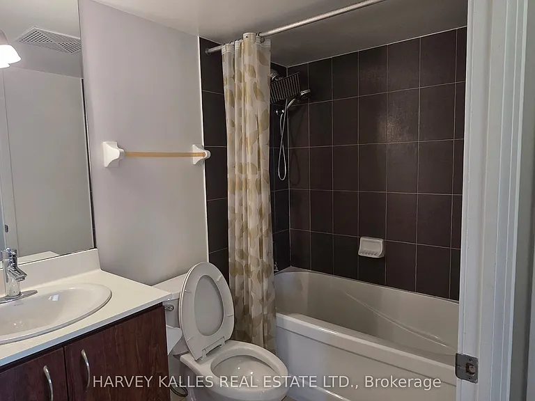5793 Yonge St #505 — Photo 7