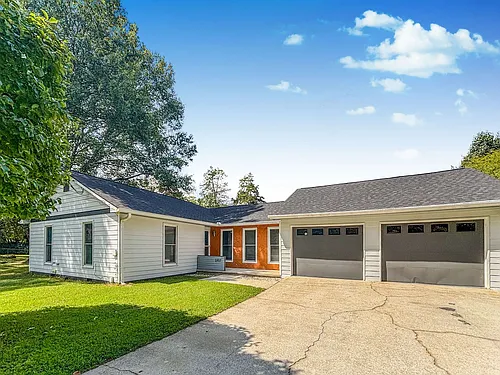 2407 Josh Ct SW Photo 1