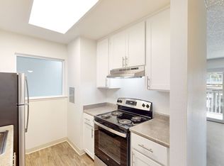 521 Alameda Del Prado #324, Novato, CA 94949