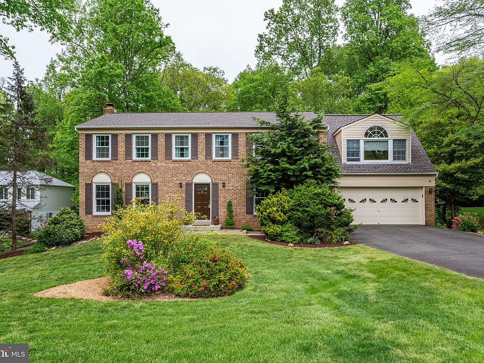 1st image of 3115 Cobb Hill Ln
