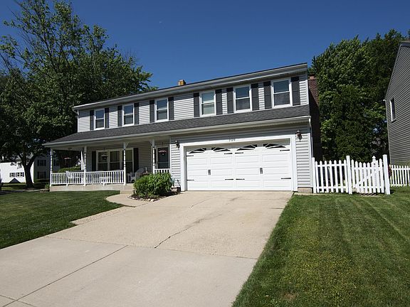 3rd image of 2028 Tiffany Dr
