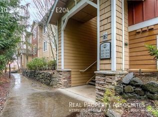 710 240th Way SE UNIT E204, Sammamish, WA 98074
