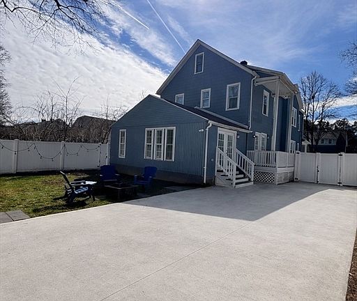 3rd image of 61-63 Eloise St