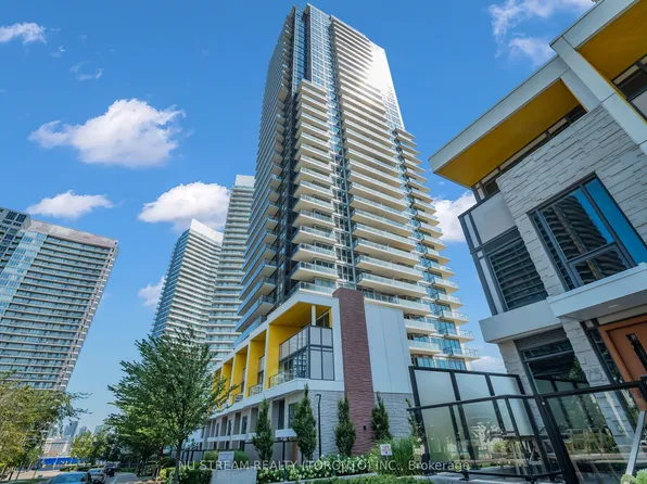 95 McMahon Dr #1105, Toronto, ON M2K 0C2