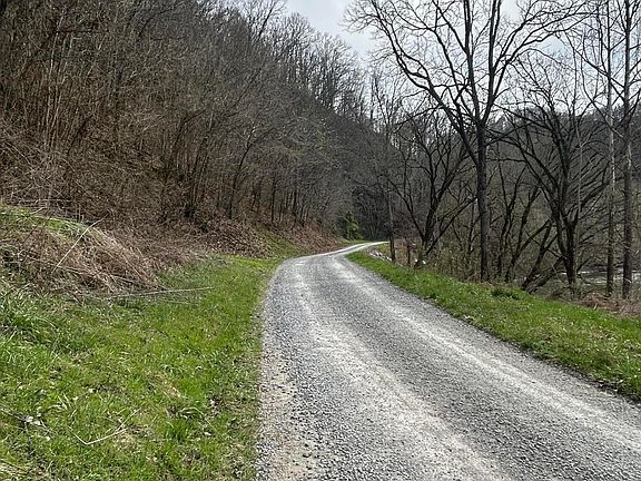 5th image of Mulberry Gap Rd #31-002.00
