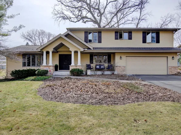 17325 25th Ave N, Plymouth, MN 55447