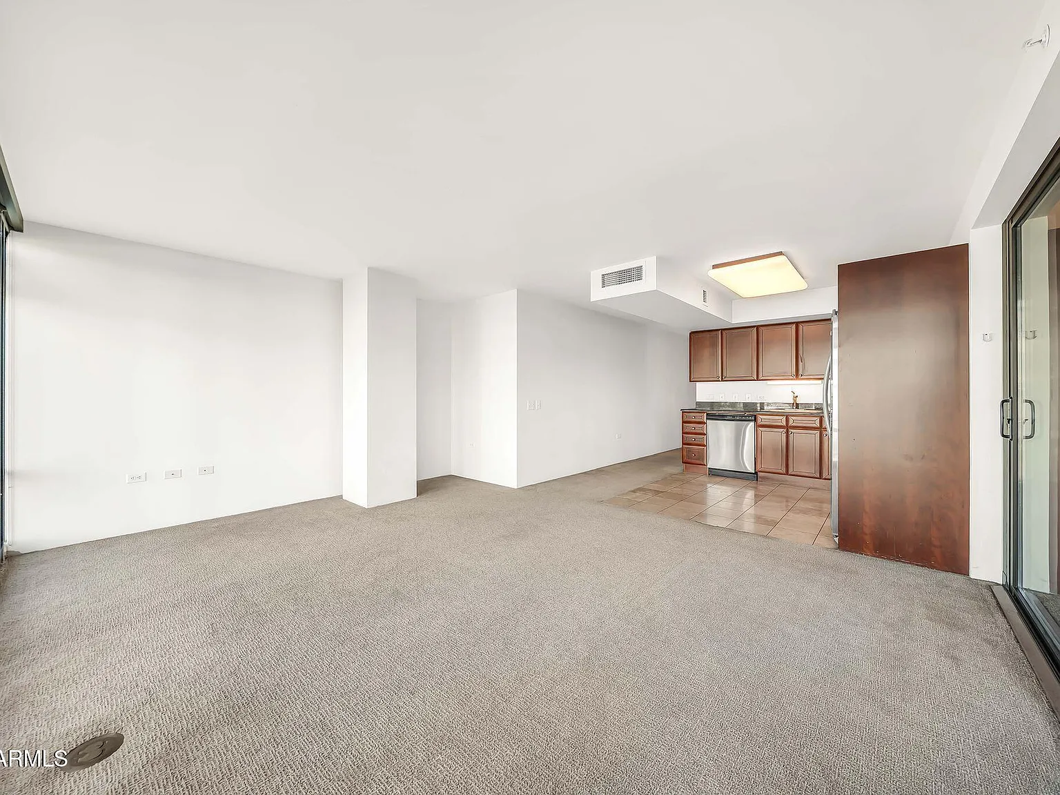 1 bed, 1.0 bath, 871 sqft, $2,100 — Photo 4