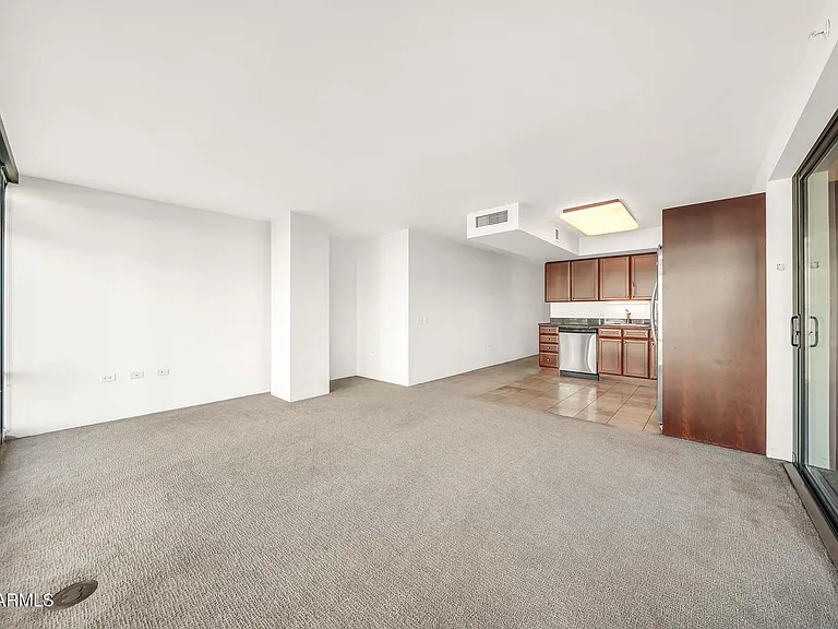 4808 N 24th St #202 — Photo 4
