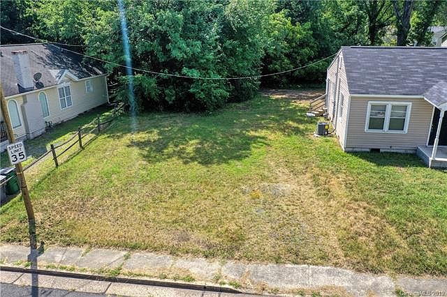 1st image of 1533 Hawthorne Ln