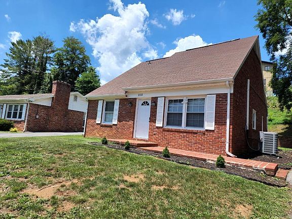 2nd image of 2111 Veda Dr