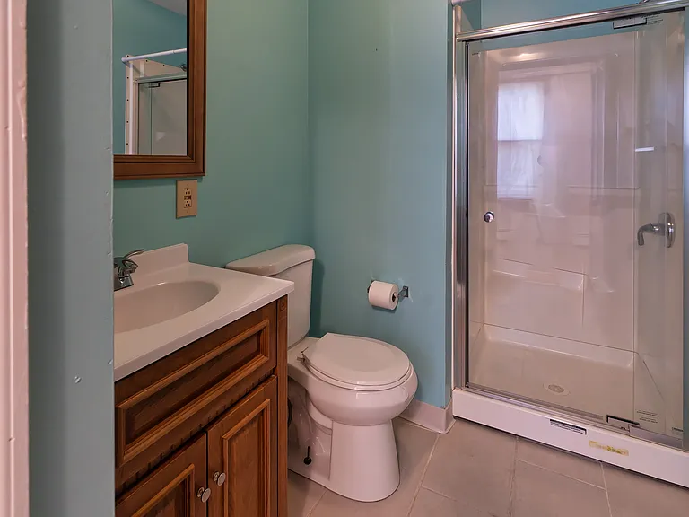 129 Green St #2 — Photo 12