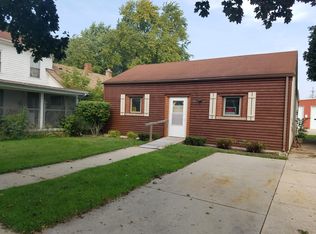 732 Main St, Genoa City, WI 53128