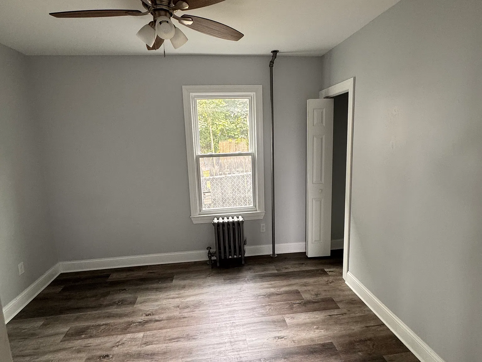 2 bed, $1,850 — Photo 4