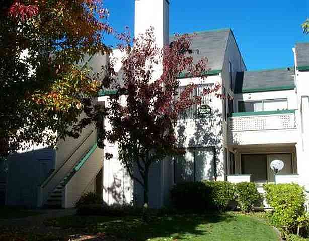 1st image of 3653 West Ct Unit 3653