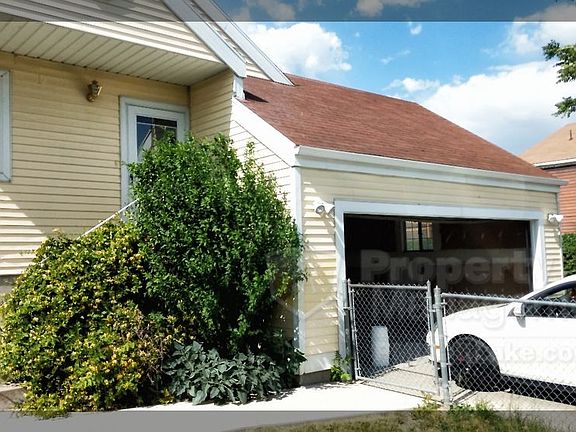 5th image of 1736 W New Hampshire Ave