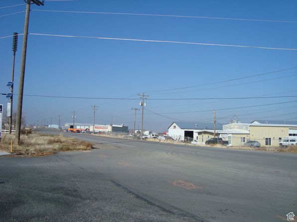 600 W Clark St N, Grantsville, UT 84029