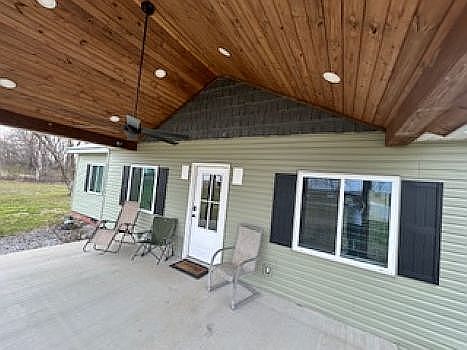 2nd image of 99 N Wade Rd