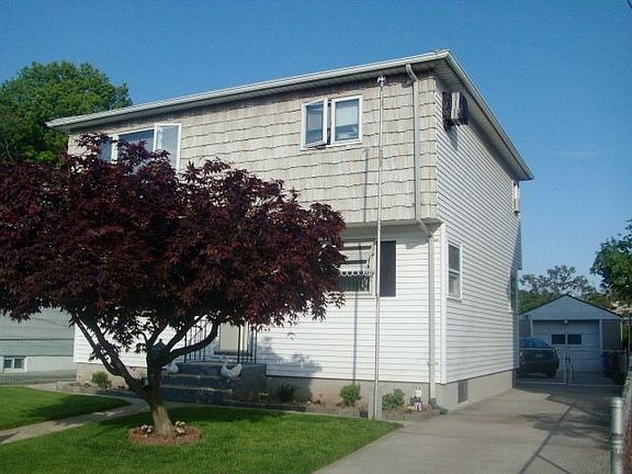 2nd image of 24 Grant Pl