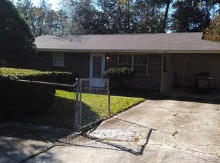10616 Arnez Rd, Jacksonville, FL 32218