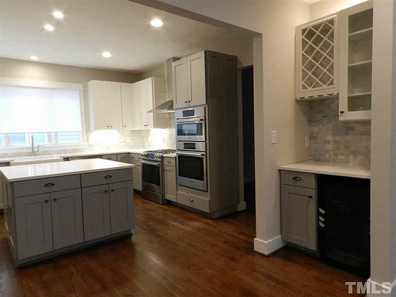 5th image of 919 Alabama Ave