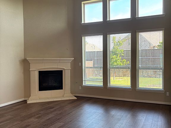 5th image of 2705 Driftwood Creek Trl