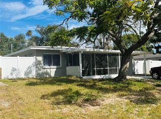 1308 Tuscola St, Clearwater, FL 33756