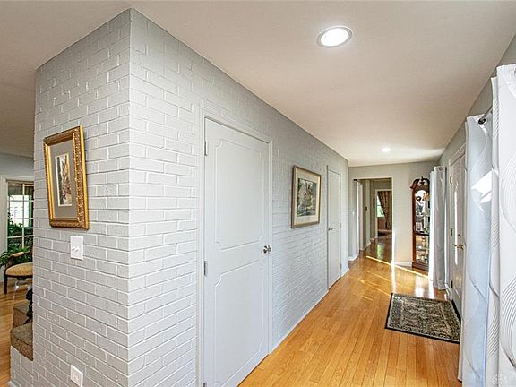 2nd image of 6813 Cranford Dr