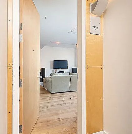 4th image of 301 Bryant St APT D31
