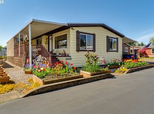 1400 Candlelight Dr SPACE 177, Eugene, OR