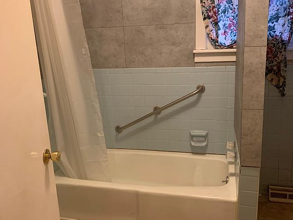 5th image of 756 3rd St #1