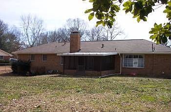 2nd image of 2914 Williams Pl