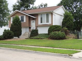 316 Hickory Ave, Romeoville, IL 60446